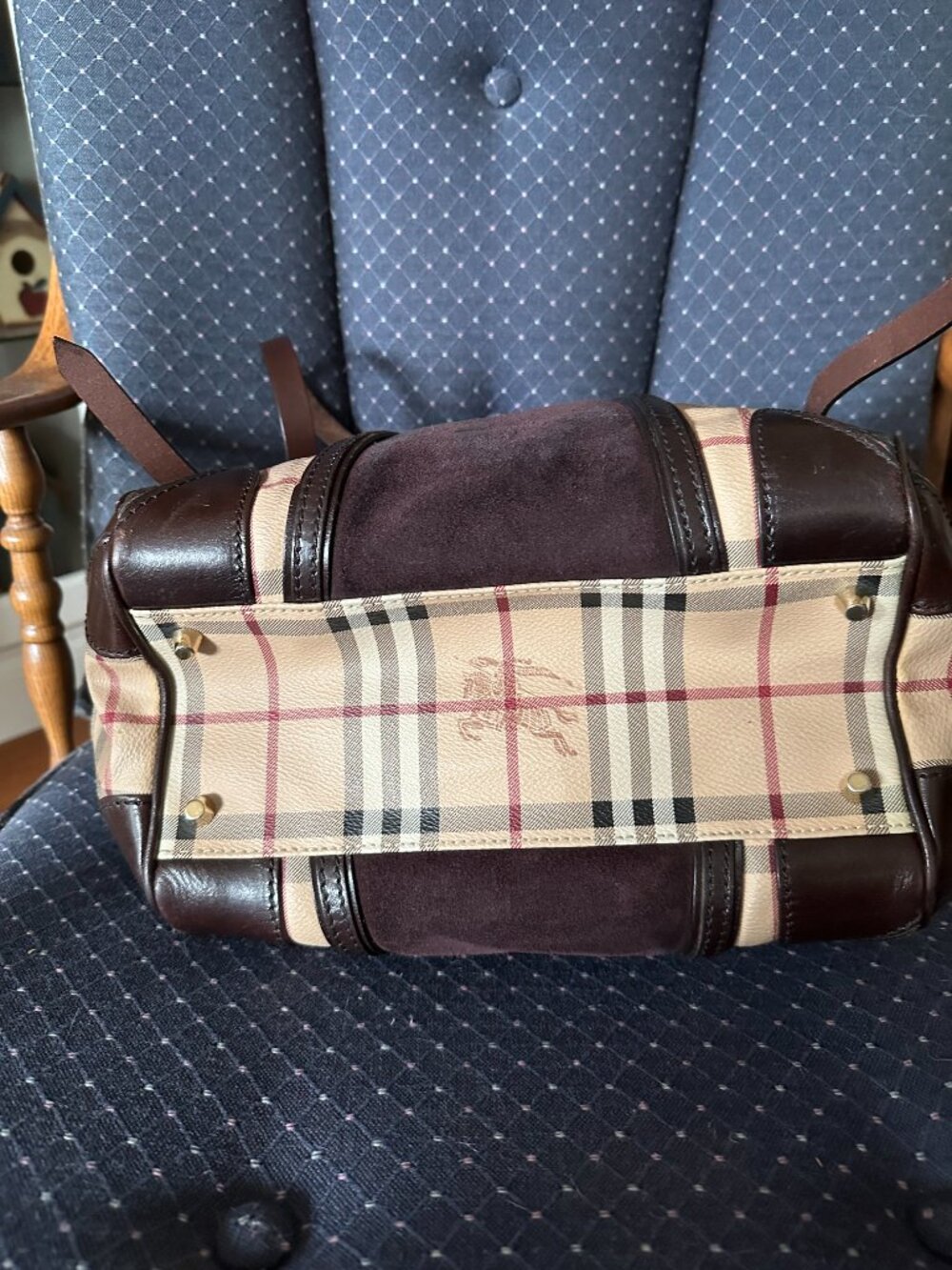 Authentic Burberry Haymarket Check Shoulder Bag - Picture 5 of 11